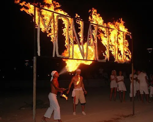 Monachus & Üdülőközpont