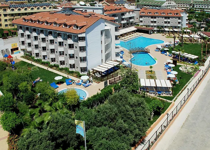 Üdülőközpont Monachus & Side