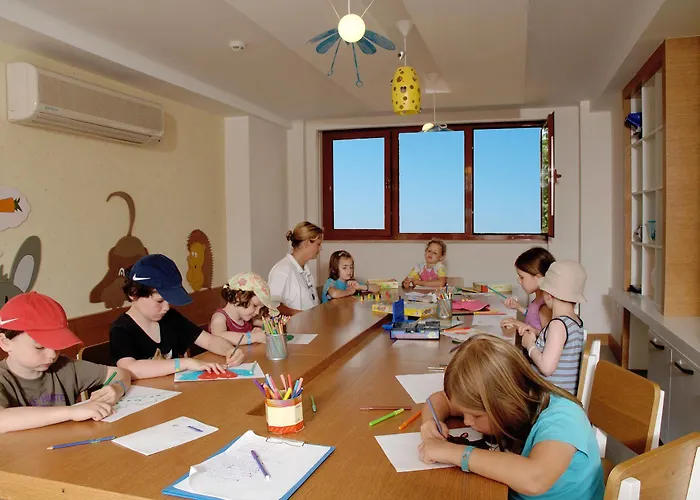 Monachus & Üdülőközpont Side