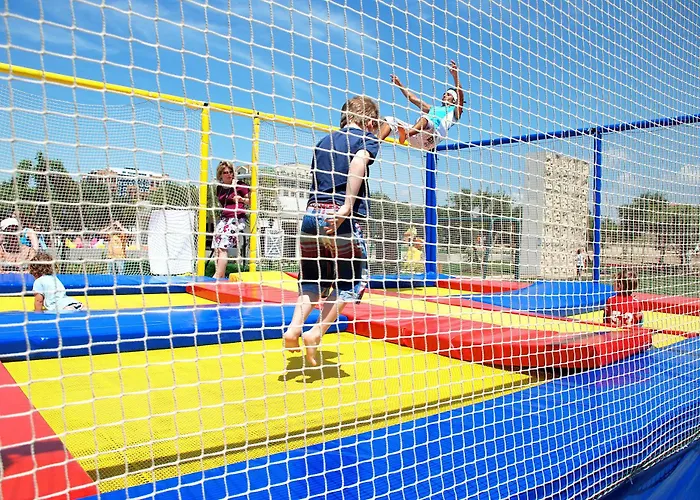 Resort Monachus & 4*