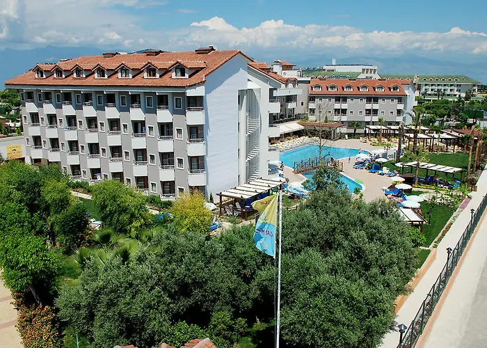 Monachus & Resort 4*