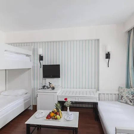 Resort Monachus & Side