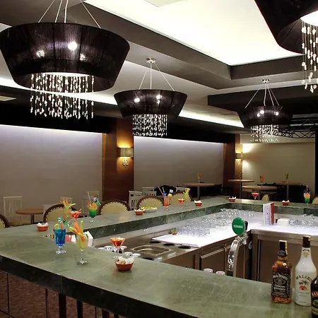 Monachus & Resort 4*