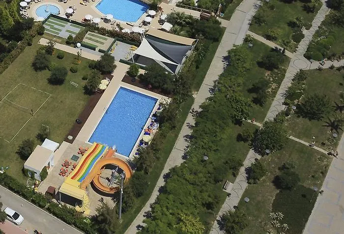 Monachus & Resort Side