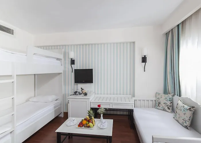 Resort Monachus & Side