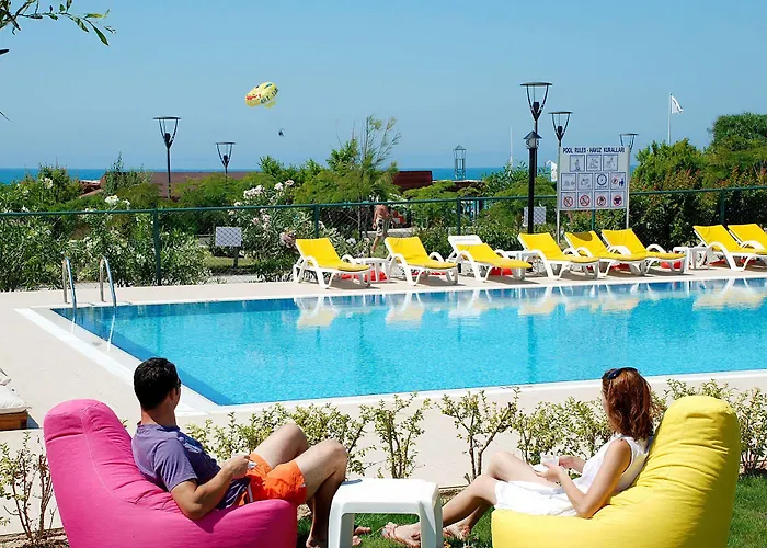 Resort Monachus & 4*